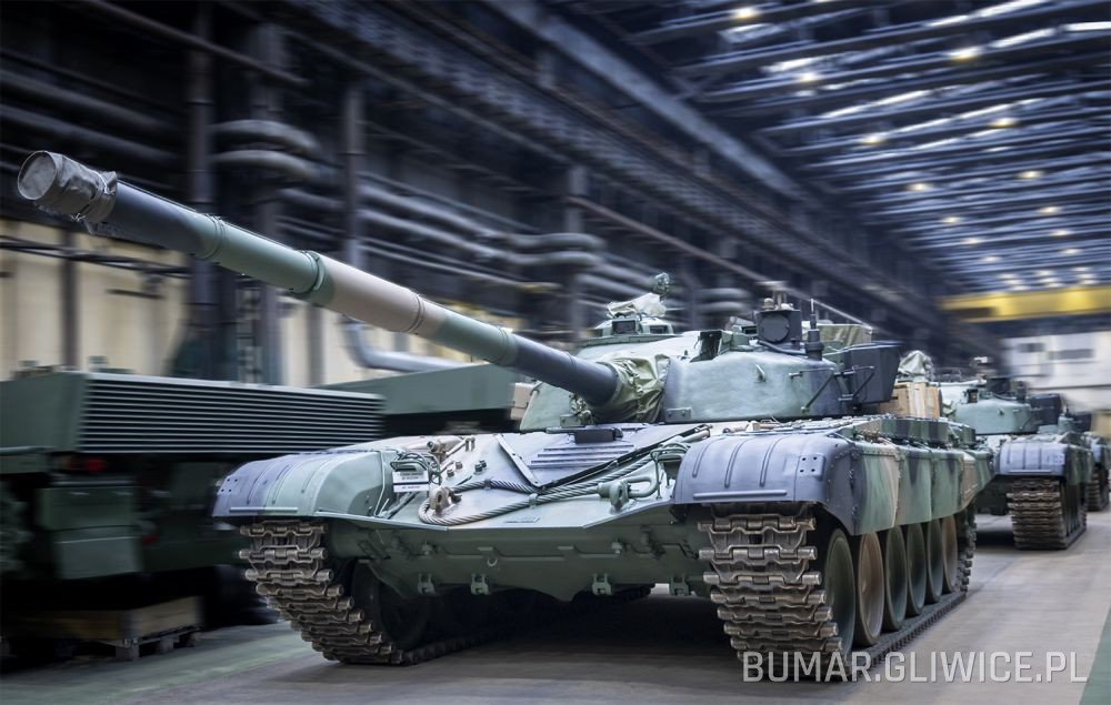 Kolejne zmodyfikowane czołgi T-72 dostarczone! 